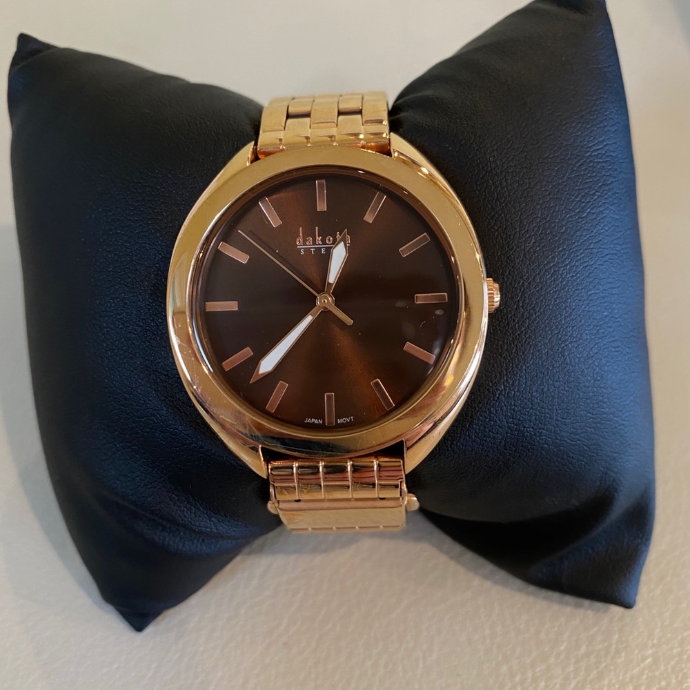 Woman’s Dakota gold watch